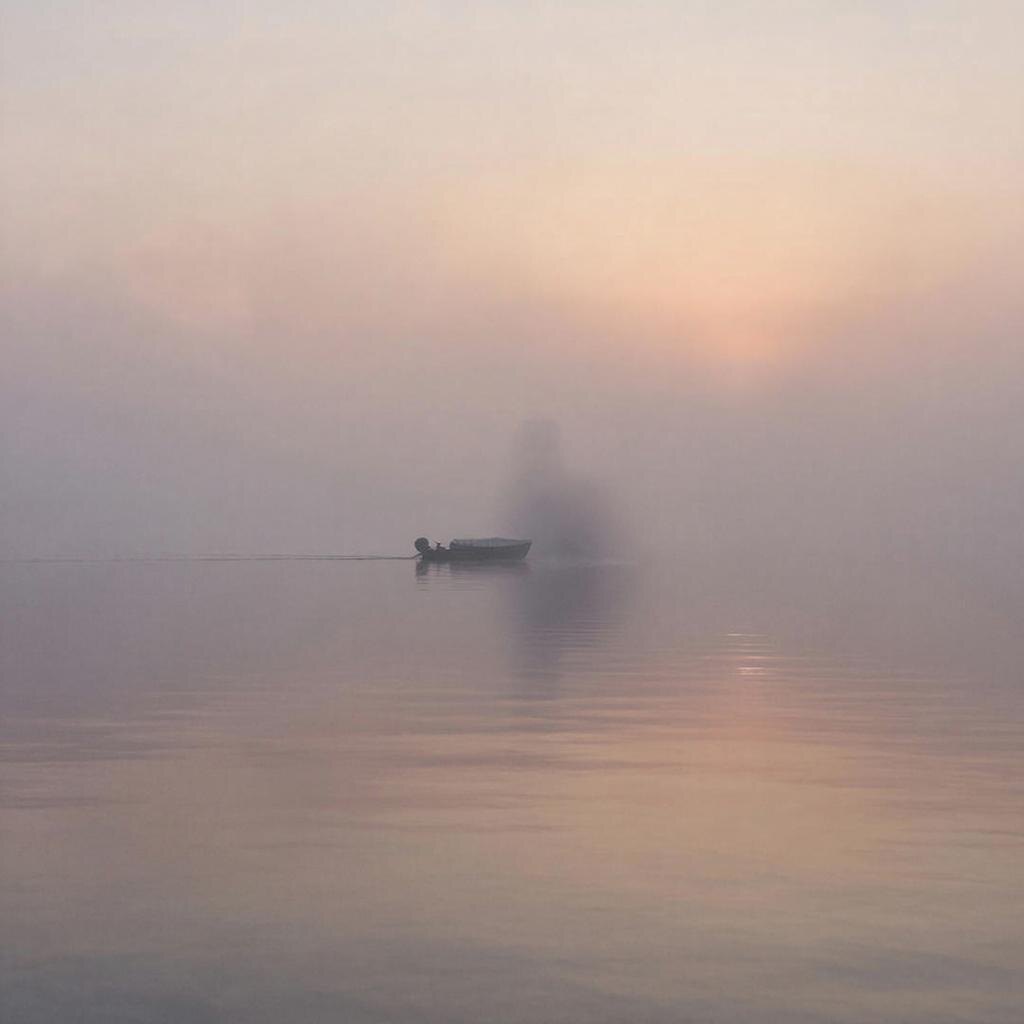 Фото сгенерировано нейросетью.