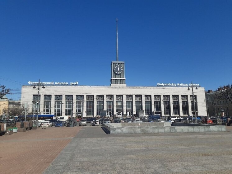     Мужчину разыскивали по делу о мошенничестве в особо крупном размере, за которое грозит до шести лет лишения свободы. Фото из архива "МК в Питере"