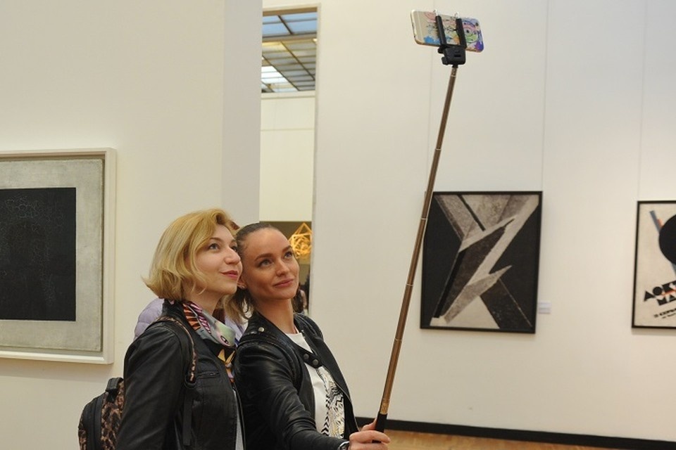    В Хабаровске открылась выставка в честь дня рождения Геннадия Невельского Михаил ФРОЛОВ