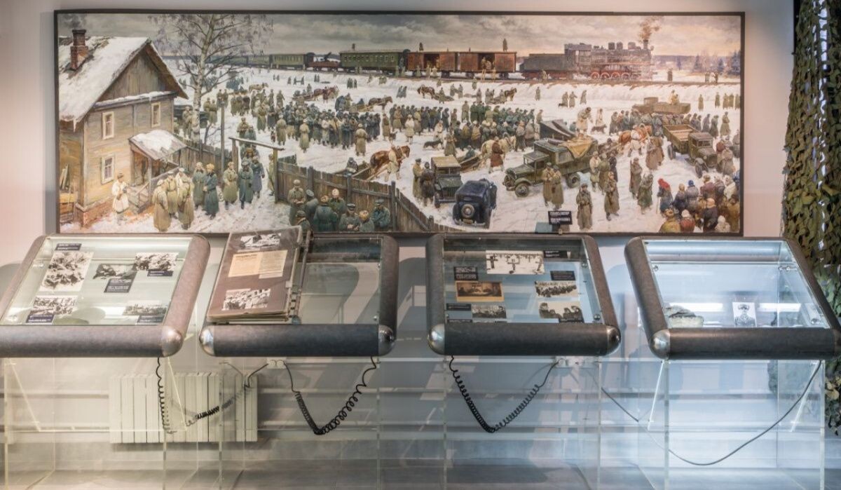    Картина Павла Котлярова «Прибытие поезда на станцию Павшино». Источник: victorymuseum.ru Автор фото: Пресс-служба Музея Победы