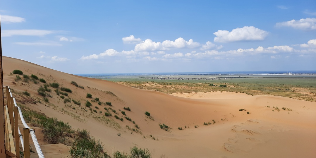 Автобродяжничество в пустыне Дагестана.