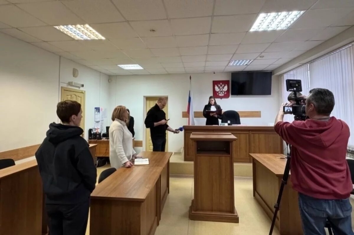    Свердловчанку осудили за хищение 18 млн рублей у своего предприятия