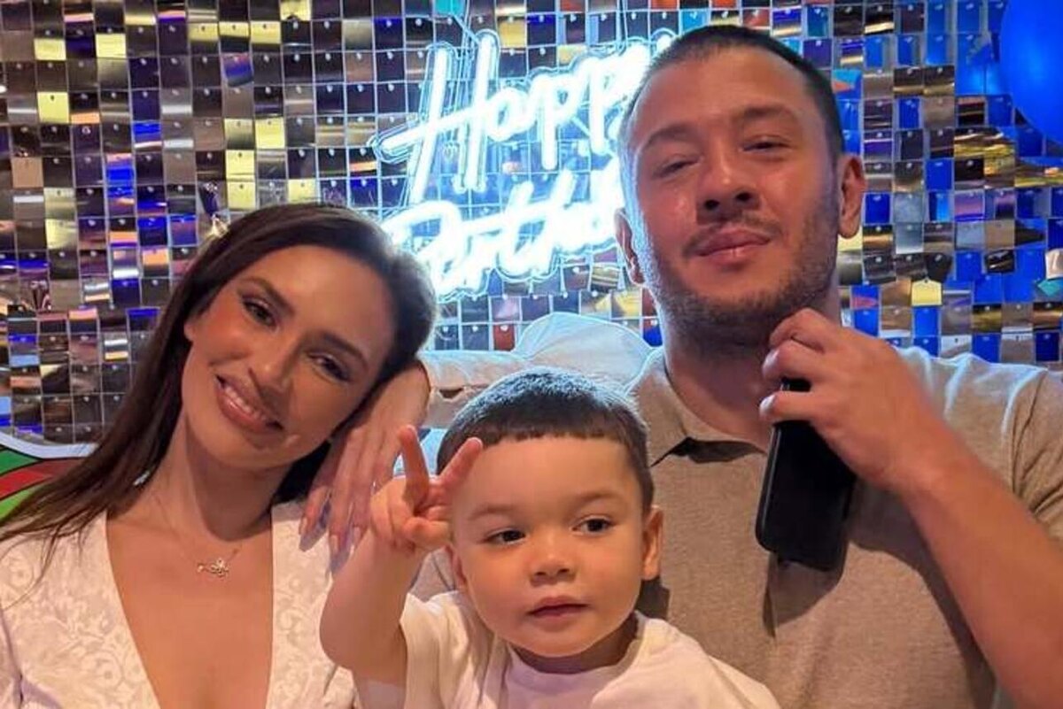    Ольга Серябкина с мужем и сыном Социальные сети