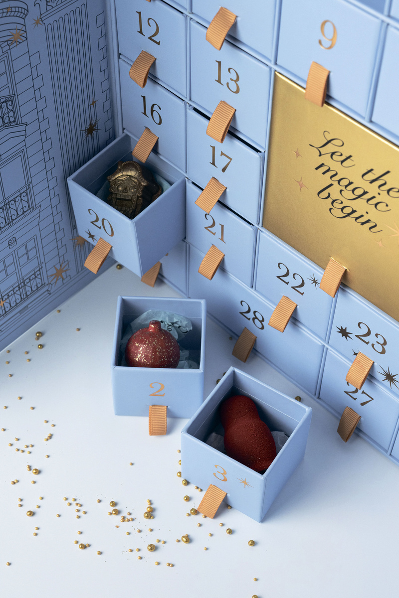    Сладкий адвент-календарь от кондитера The CarltonАрхивы пресс-службы