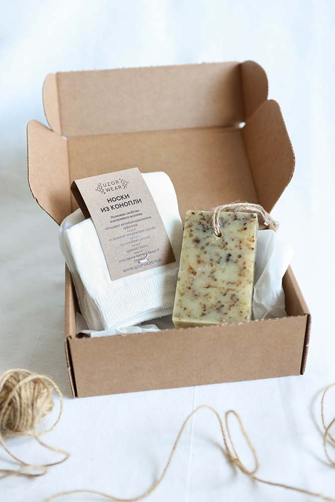 Конопляные носки и мыло с маслом конопли Uzor Wear