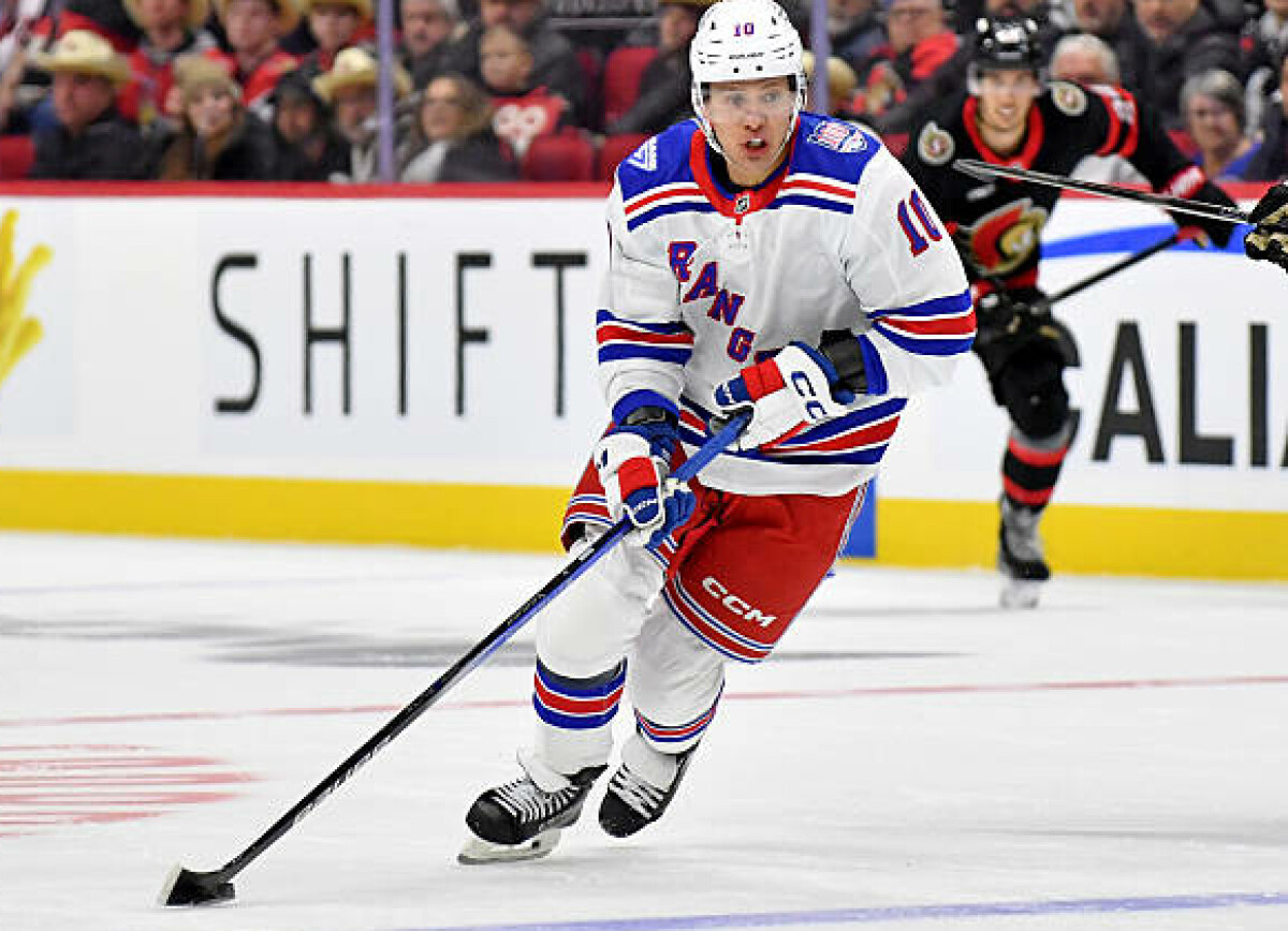     Главный тренер «Рейнджерс» прокомментировал достижение Панариным 900 очков в НХЛ