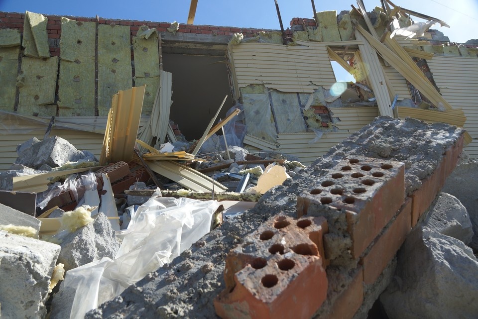    Собственника обязали убрать мусор с участка Алексей БУЛАТОВ