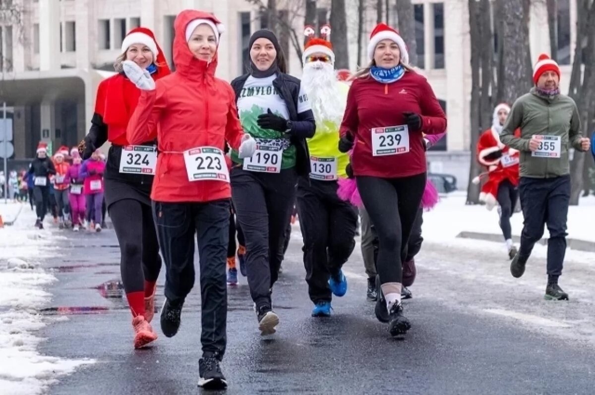    В «Лужниках» проведут новогодний забег сразу после боя курантов