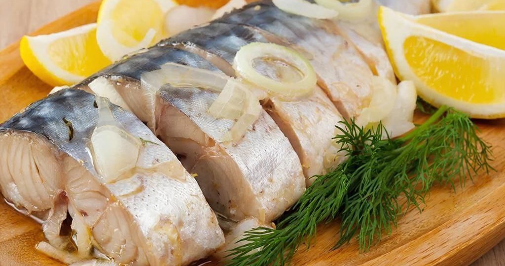 Скумбрия, маринованная по-грузински