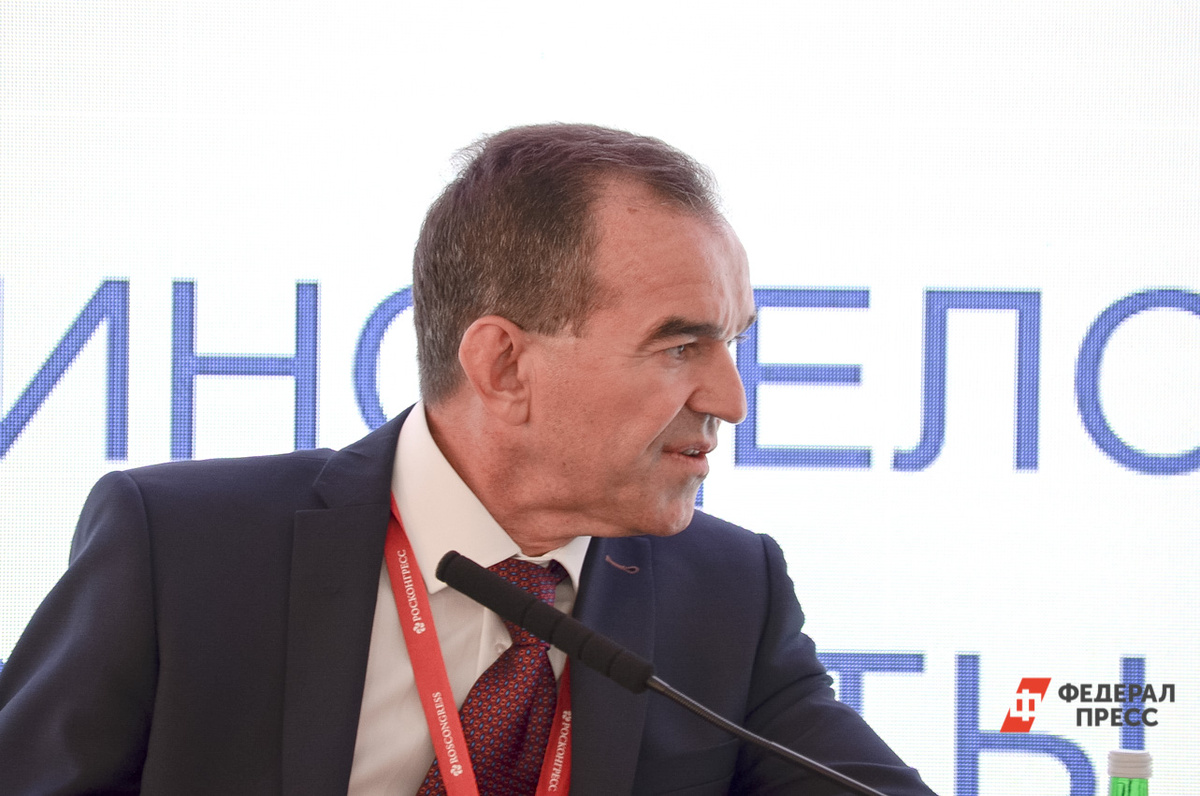 Самые яркие цитаты прямой линии главы Кубани Кондратьева.  Фото: Фото: ФедералПресс / Евгений Поторочин