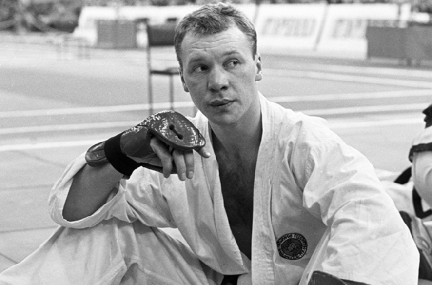 Анатолий в молодости