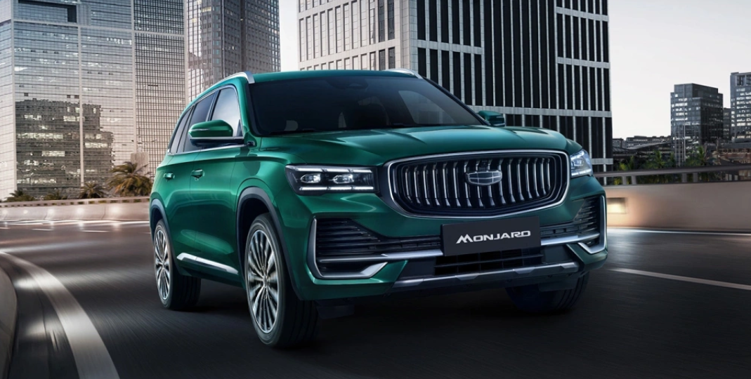 Geely Monjaro получил спецверсию для России: зеленее, умнее и с кроватью