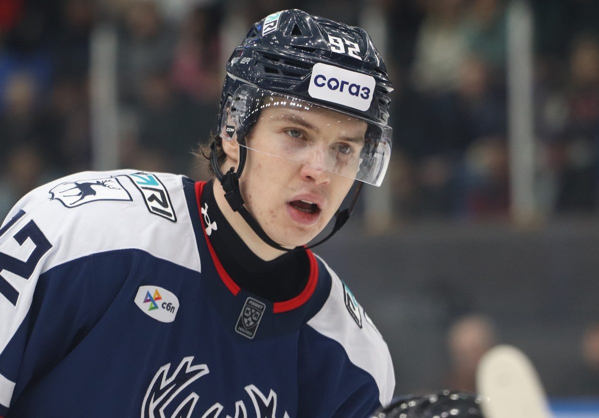    Статистика Егора Виноградова в этом сезоне – 34 матча, 22 очка (9 + 13), среднее время за игру – 16.22