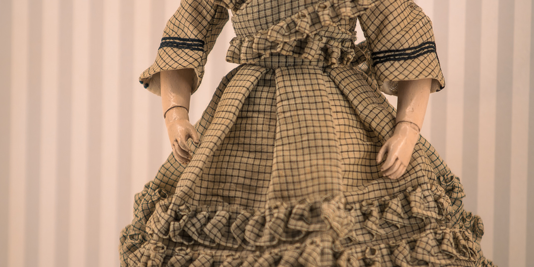 Мадемуазель Лили на выставке «Августейшие. Куклы»