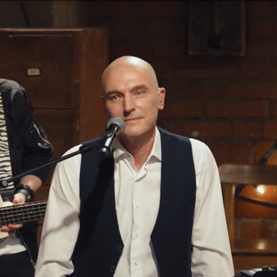     Андрей Державин и группа «Сталкер» сыграют на «Квартирнике у Маргулиса»