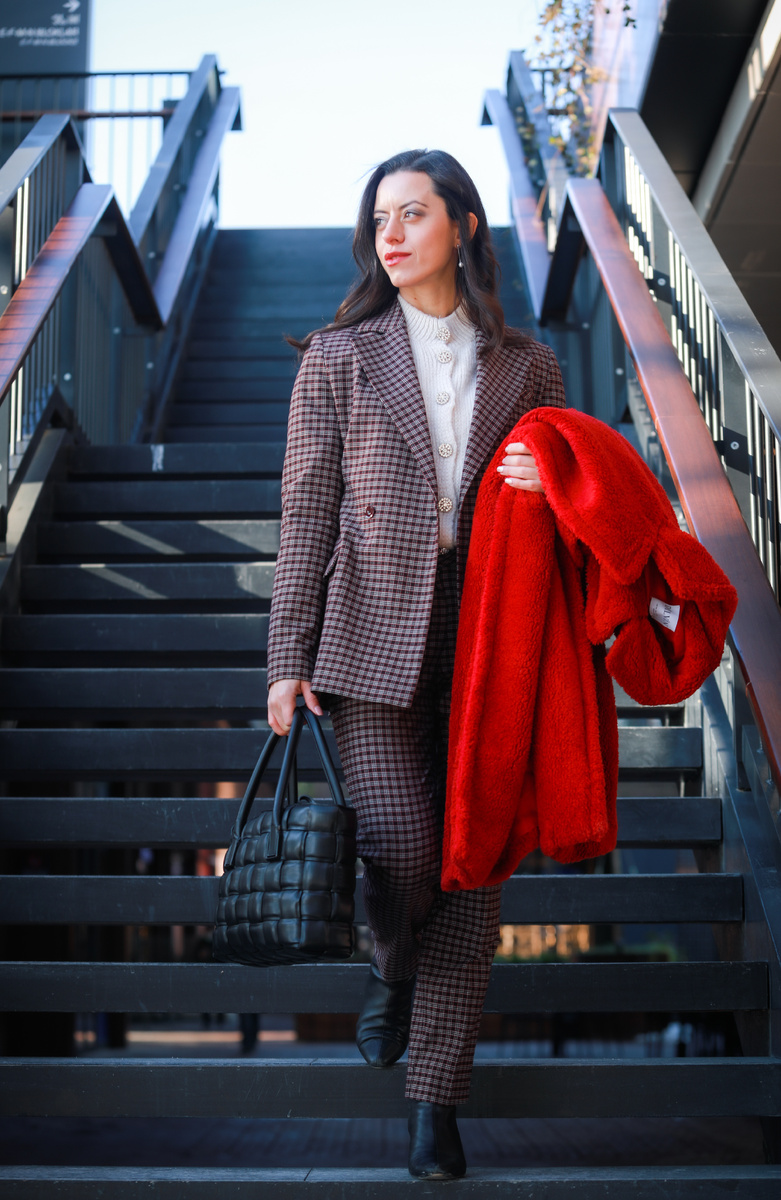 Марина Акайдын | Адвокат в Турции