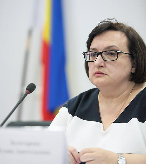 В суде Краснодара предложили назначить 20 лет колонии экс-судье Елене Золотаревой