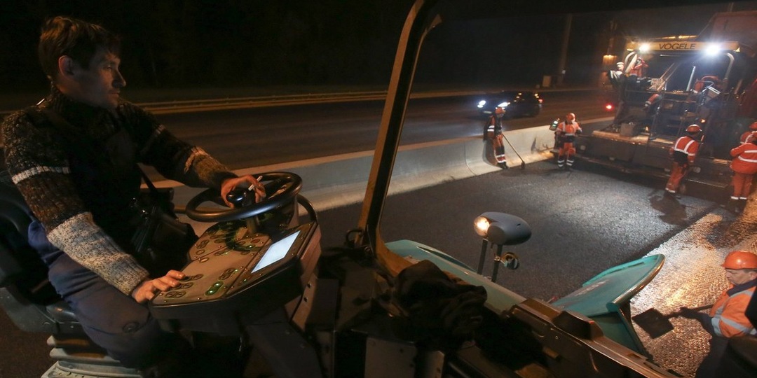 Движение на нескольких участках МКАД ограничили до апреля из-за реконструкции