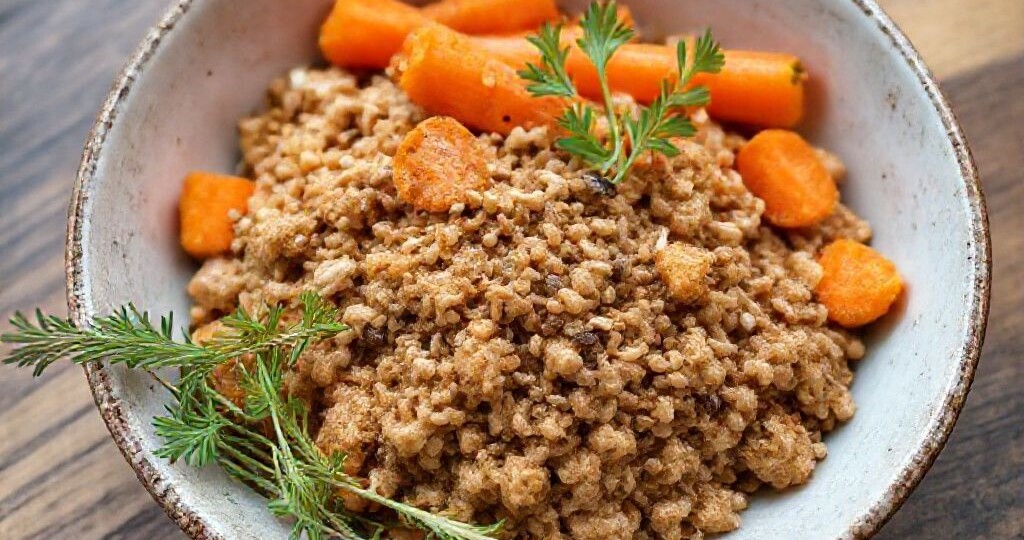Гречка с морковью: вы больше никогда не будете её просто варить (рецепт в одну сковороду)