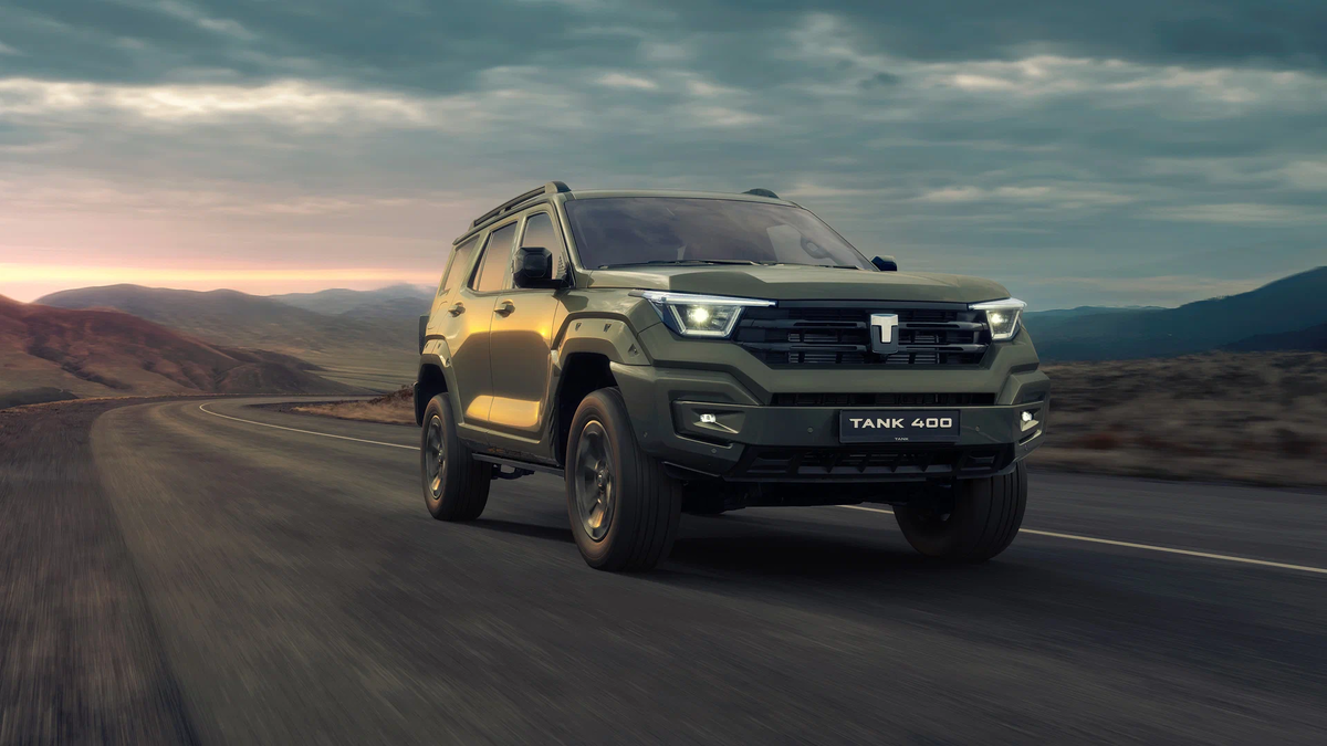 Футуристичный внедорожник