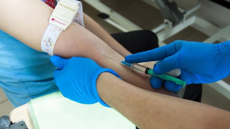     Анализы, шприц, укол. Анна Зайкова