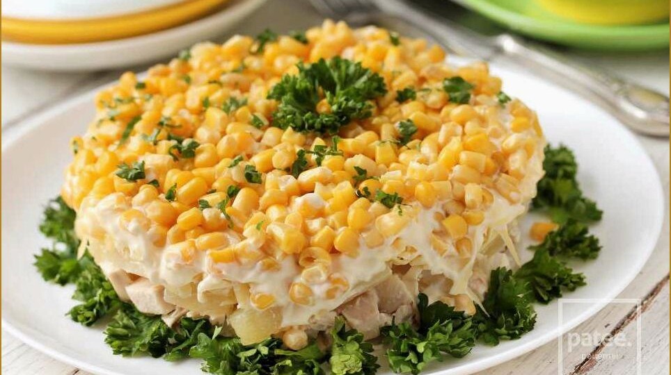 Салат с курицей и ананасом: сладко-пикантная гармония