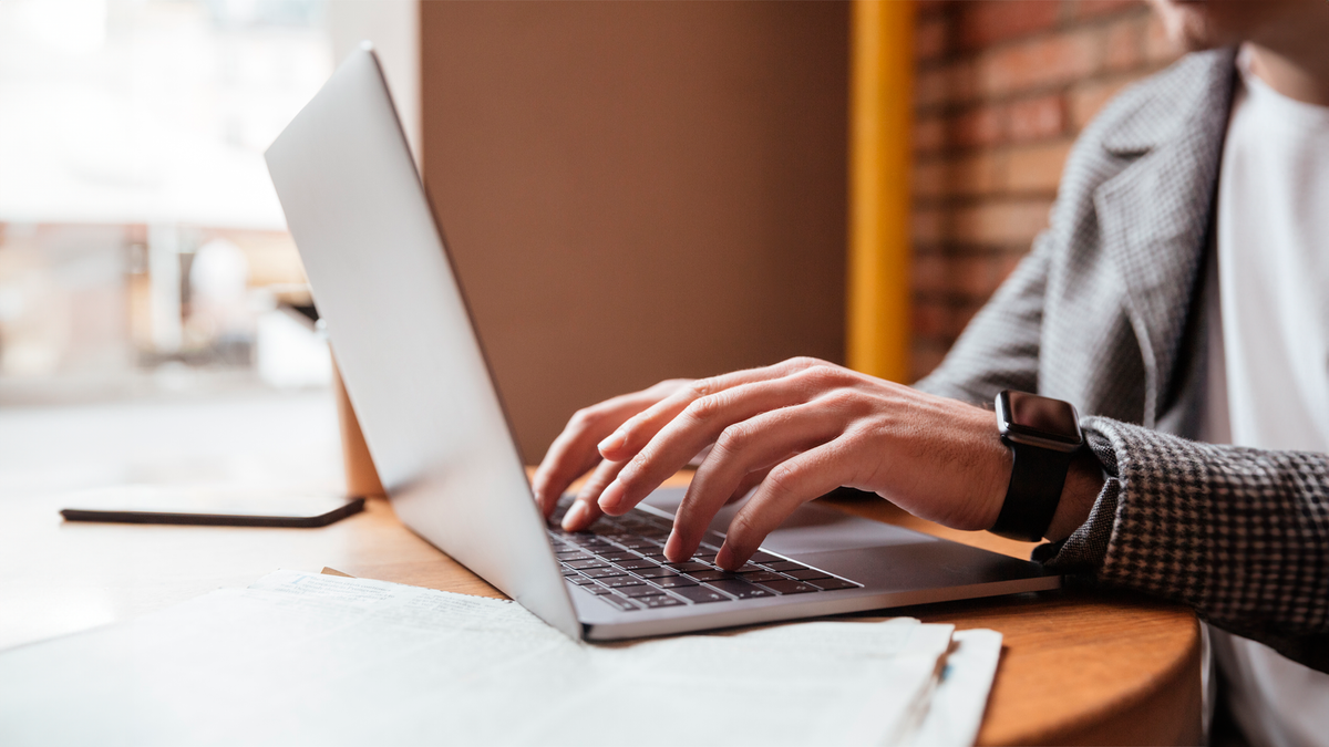    Полный доступ к сервисам Госуслуг дает только подтвержденная запись