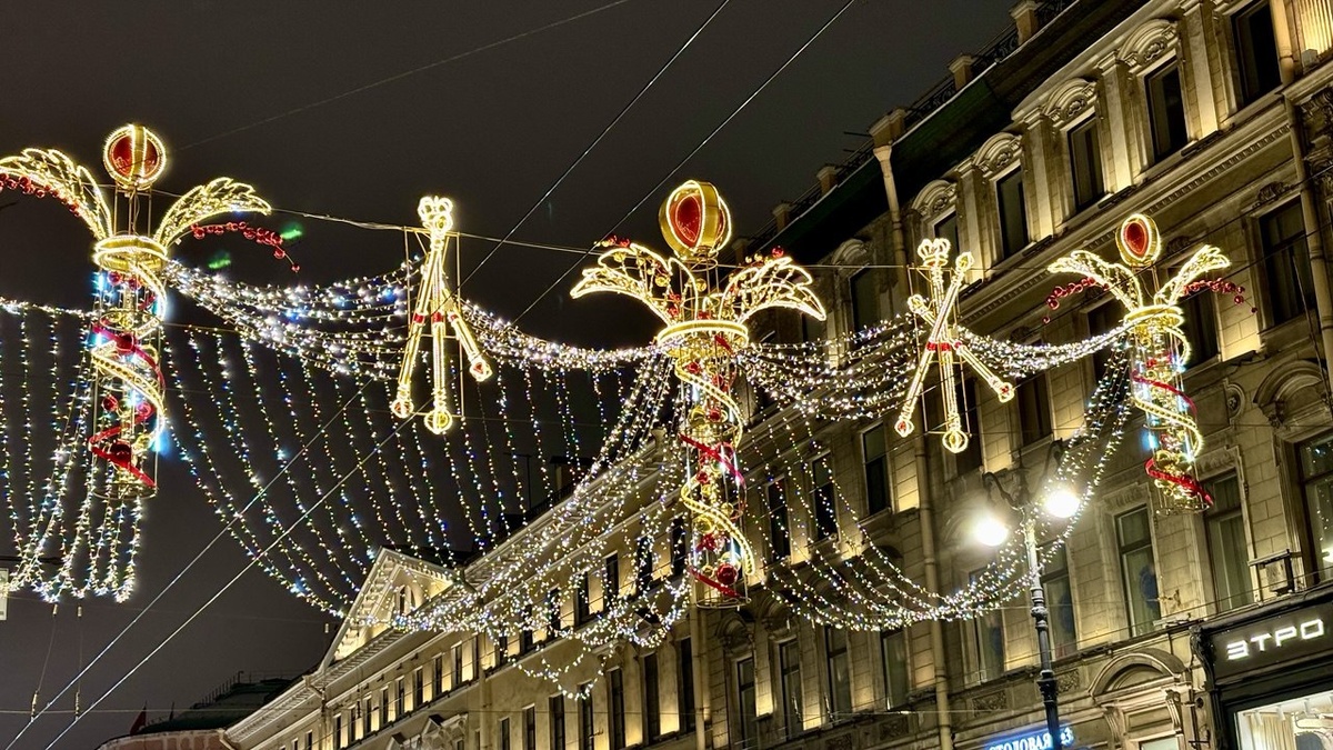 Новогодний Невский проспект 