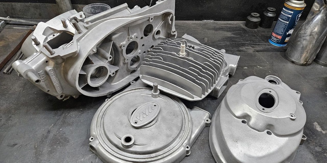 Двигатель "красивой" ИЖ Планета к сожалению на капиталку