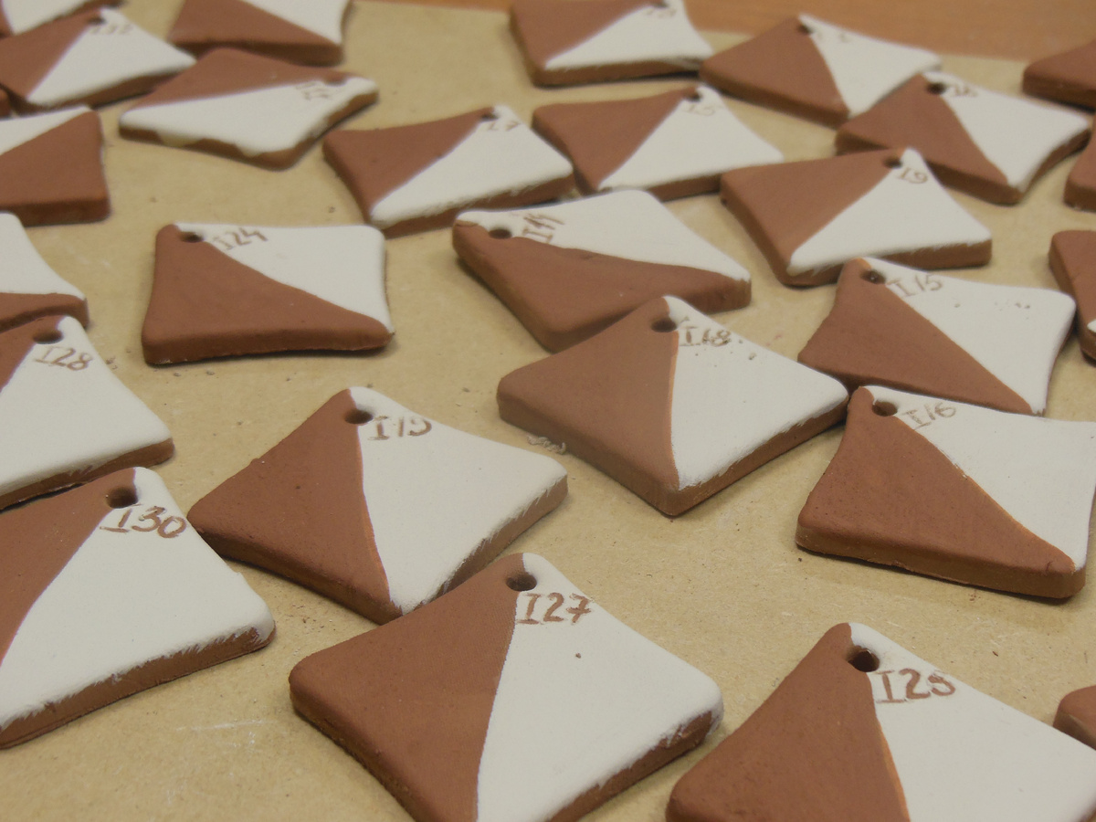 Заготовки для новых пробников Преимущества - видно как будет смотреться на красной и светлой глинах