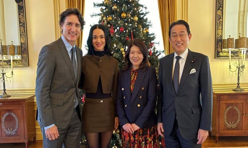    Источник: Социальные сети | Кэти Перри и Джастин Трюдо на встрече в Японии