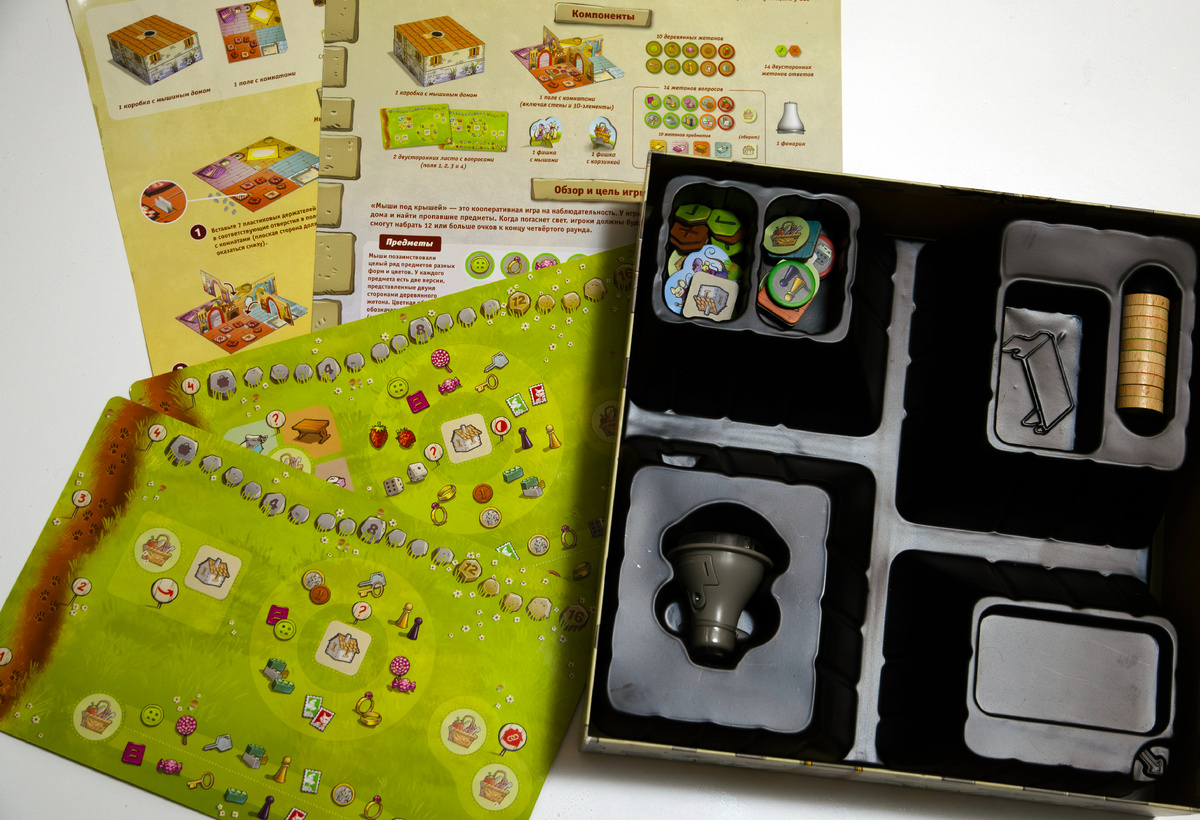 Инструкции здесь очень подробная - и как собирать, и как играть. В принципе всё понятно