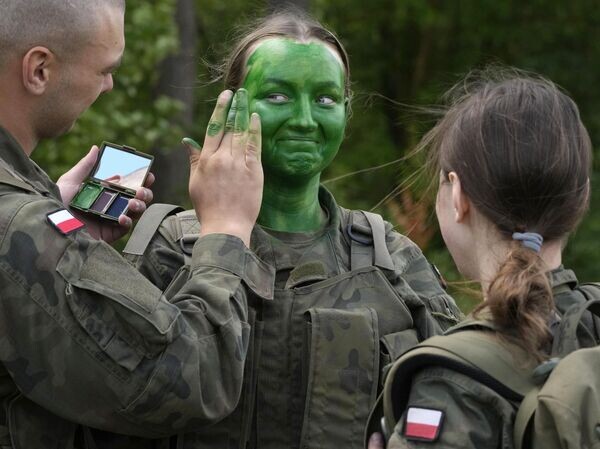    © AP Photo / Czarek Sokolowski