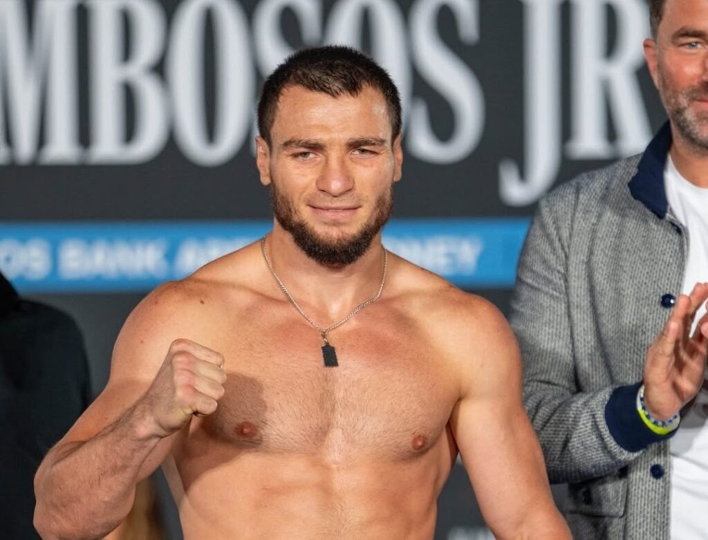 Имам Хатаев