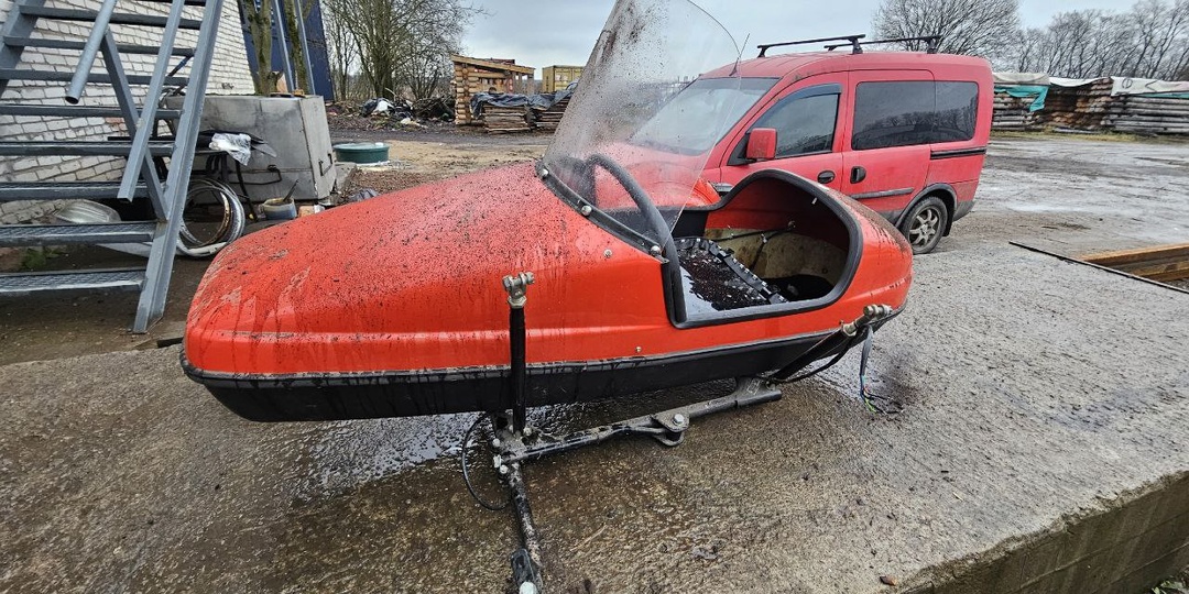 Купил коляску Velorex 562, будем делать её синей и дружить с Jawa 634