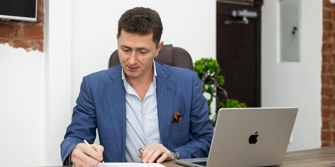 4 тысячи евро, выведенные мужем за месяц до развода: как адвокат Грабовский А.А. вернул их бывшей жене?