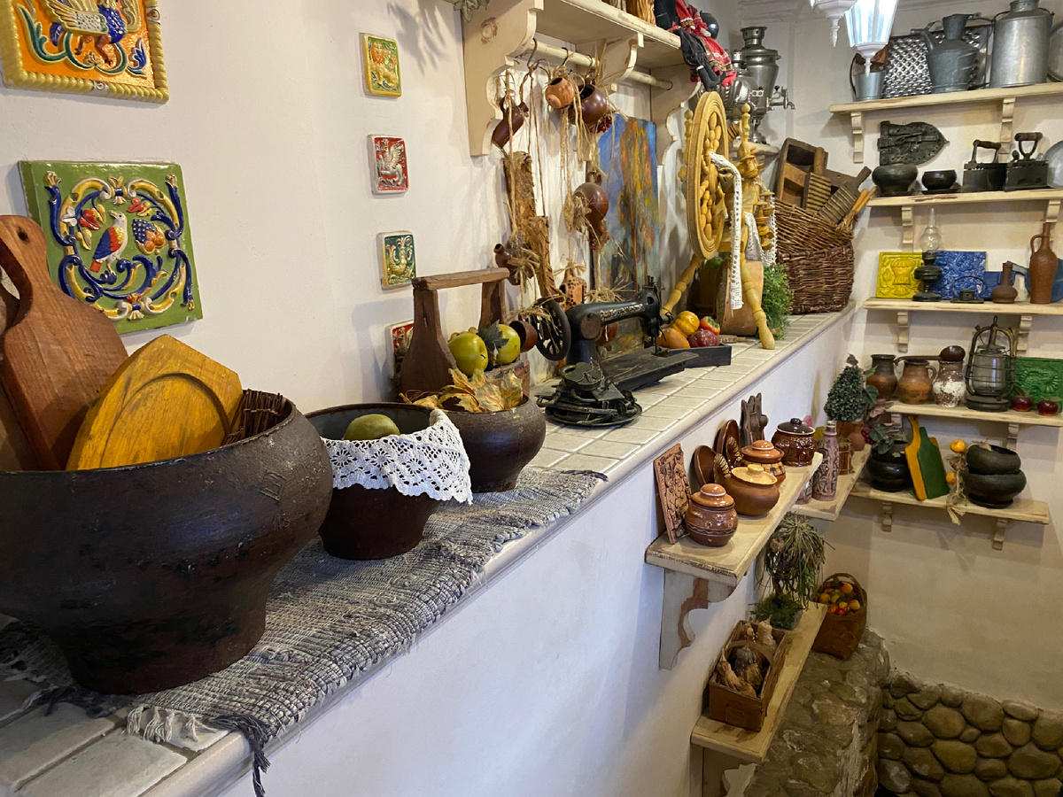 Спуск в трактир