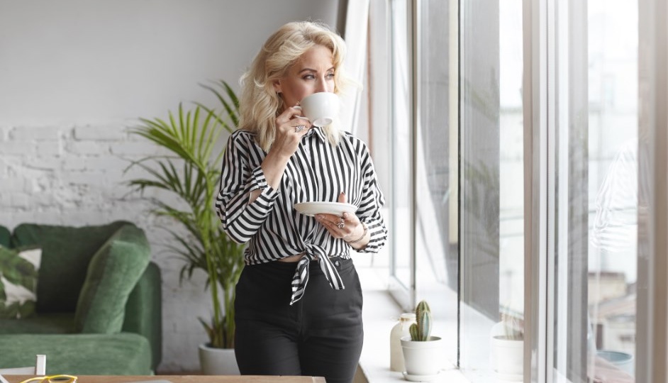 «Передай мамаше: она последний раз ночует в твоей квартире! Увижу её — ноги сломаю» заявила свекровь