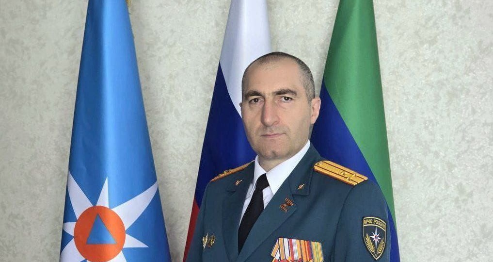 Поздравление начальника Главного управления МЧС России по Республике Дагестан с Днем добровольца (волонтёра)