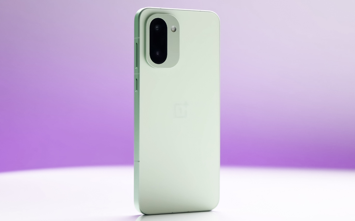 Зеленый OnePlus Ace 6T, 15R будет точно таким же