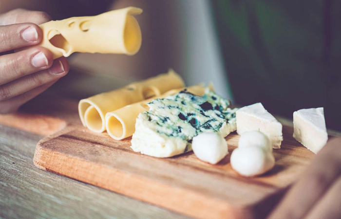 Сыр и еще 4 привычных продукта, которые могут исчезнуть быстрее, чем мы это осознаем