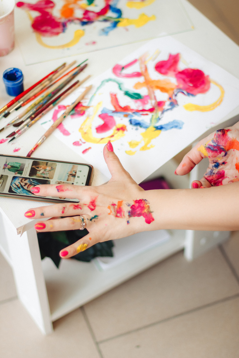 Из фото архива студии Искусство психологии