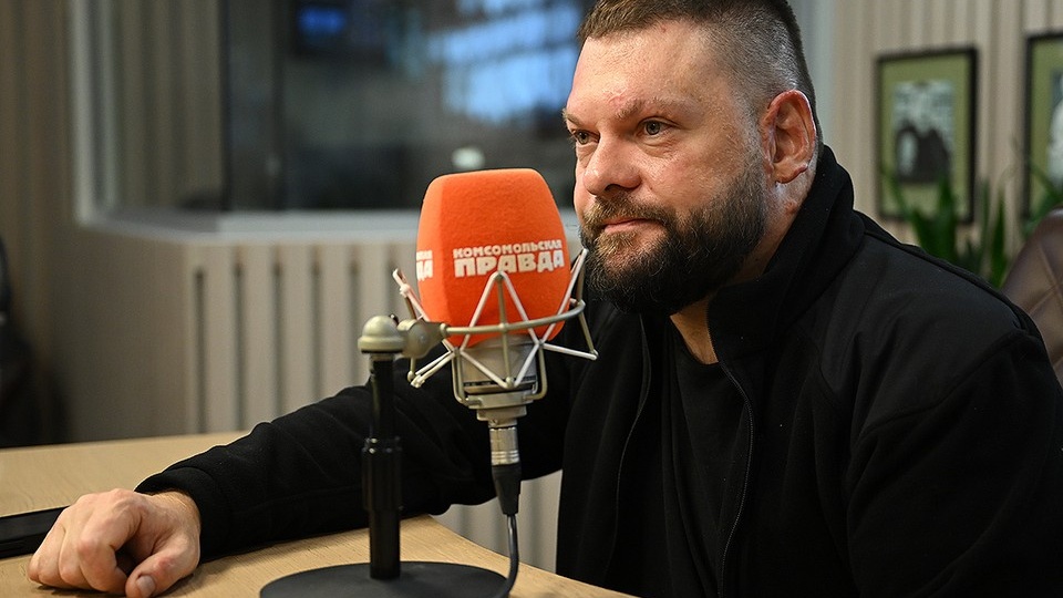 Нужен ли нам мир, если мы наступаем, и о чем молчат военкоры: Евгений Поддубный ответил на главные вопросы об СВО