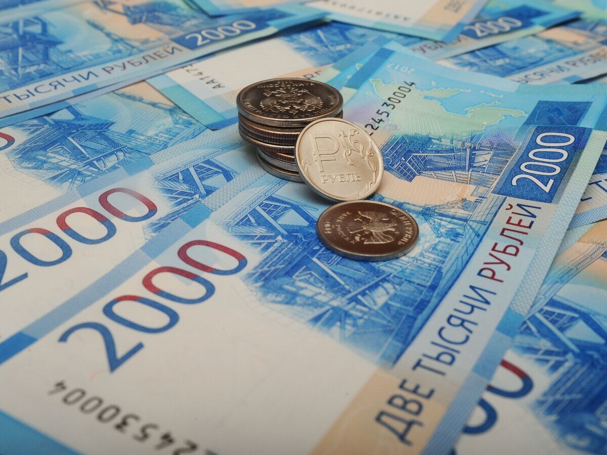    Российские рубли© РИА Новости . Алексей Сухоруков
