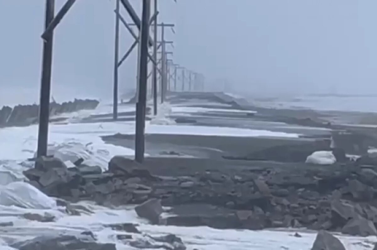    Октябрьский оказался в изоляции из-за размытой дороги на Камчатке