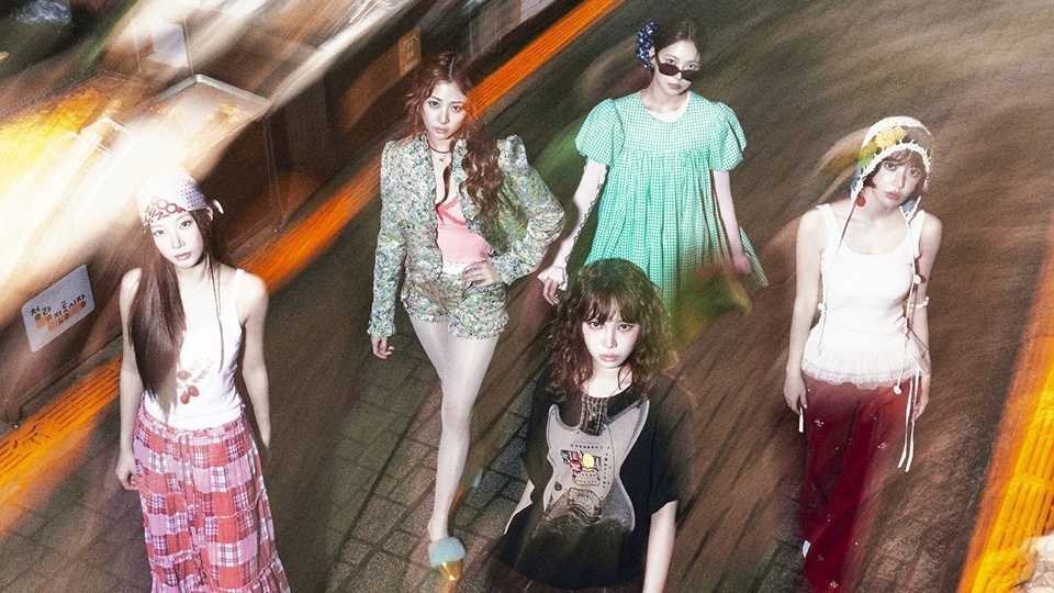 LE SSERAFIM (ЛЕ ССЕРАФИМ) — Исторический Прорыв на Музыкальном Олимпе США