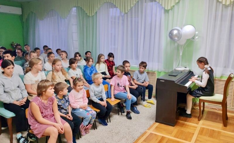 Листайте вправо, чтобы увидеть больше изображений