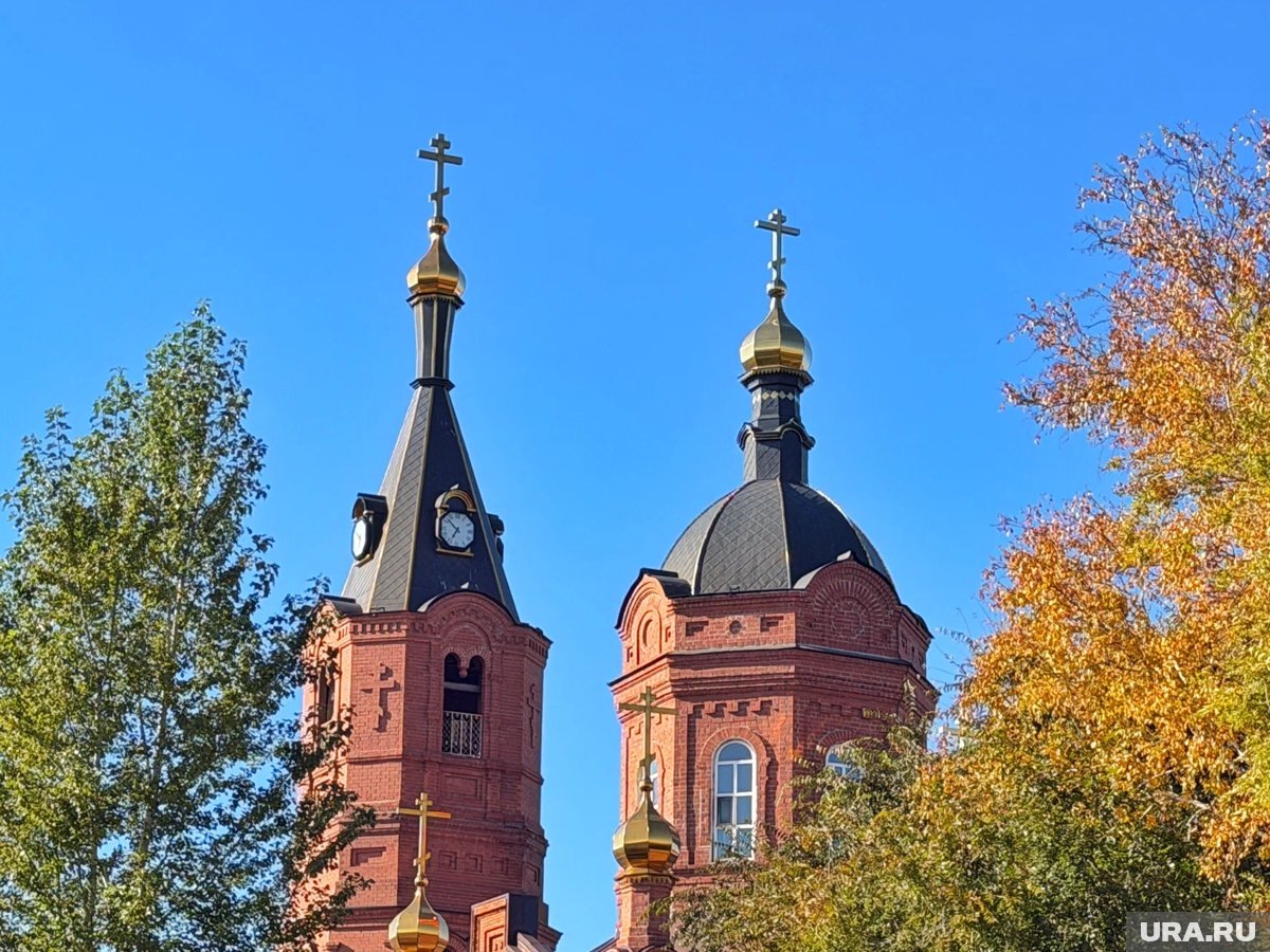    Сбор средств на строительство начался в 1895 году