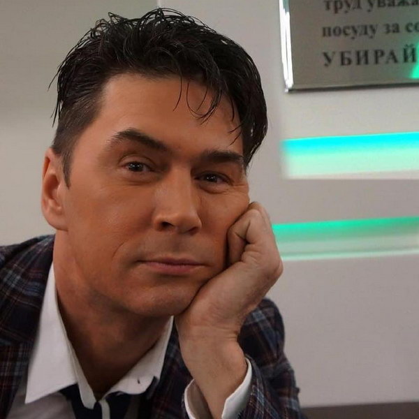     Сегодня 55 лет Владимиру Политову