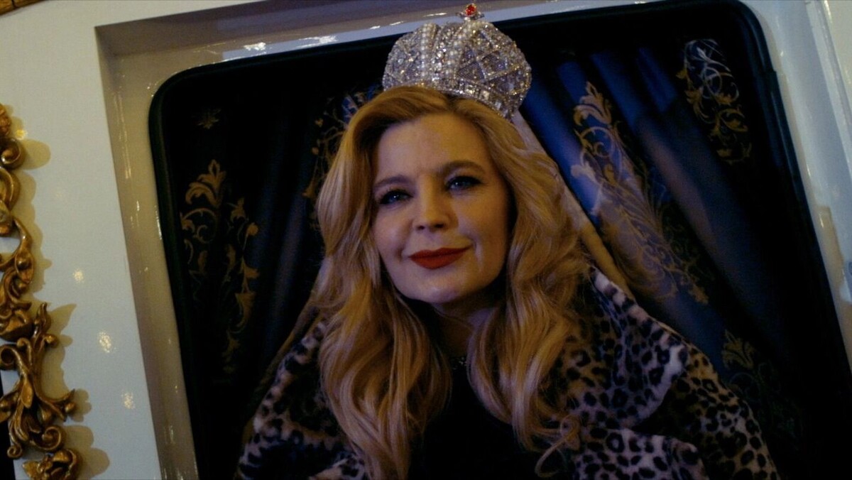     Автор: «Шальная императрица» 18+, реж. Радда Новикова, 2025 г